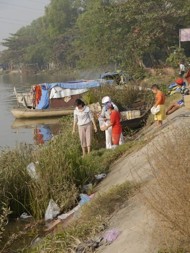 Nhộn nhịp tiễn ông Táo về trời ảnh 3 Nhộn nhịp tiễn ông Táo về trời ảnh 3