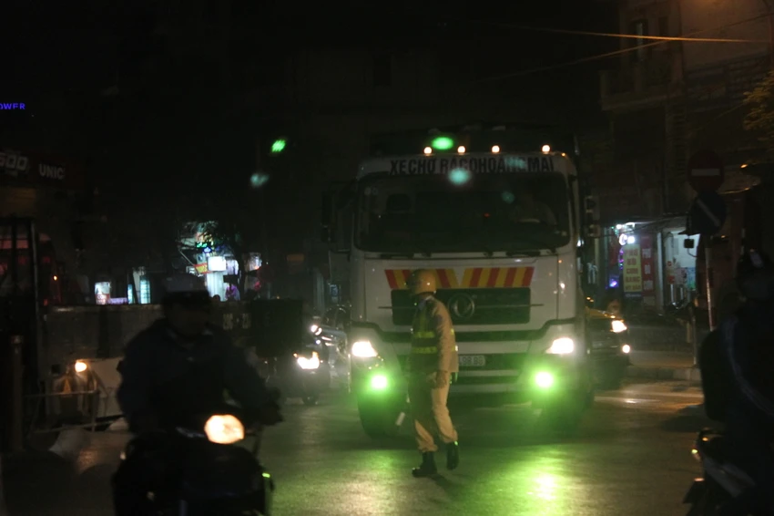 Tăng cường xử phạt xe tải đi vào giờ cấm ảnh 1 Tăng cường xử phạt xe tải đi vào giờ cấm ảnh 1