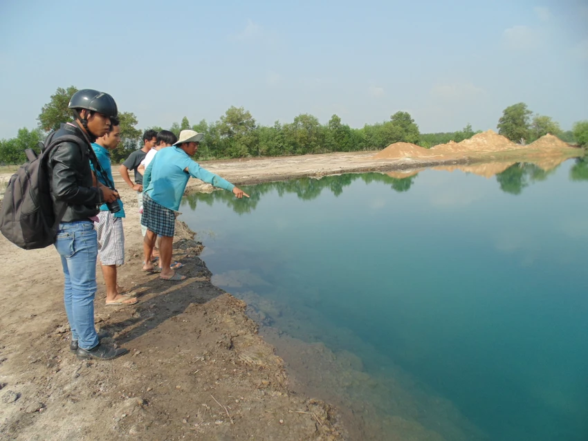 Ông nội lo xách nước, hai cháu chết đuối ảnh 1