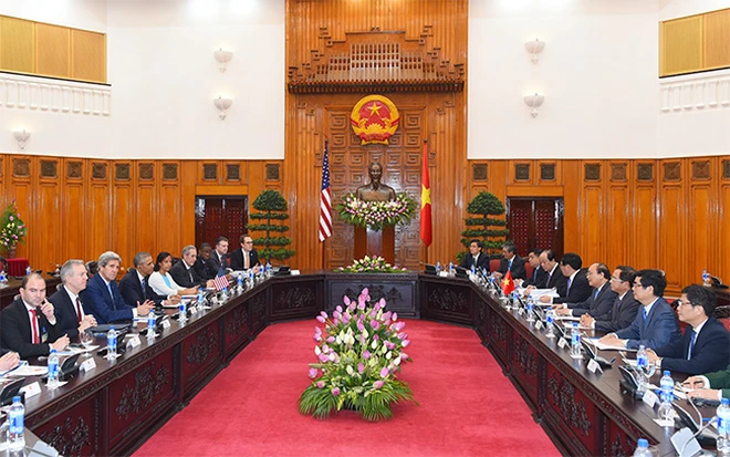 Chuyến đi của Tống thống Obama dưới ống kính PV nước ngoài ảnh 10 Chuyến đi của Tống thống Obama dưới ống kính PV nước ngoài ảnh 10