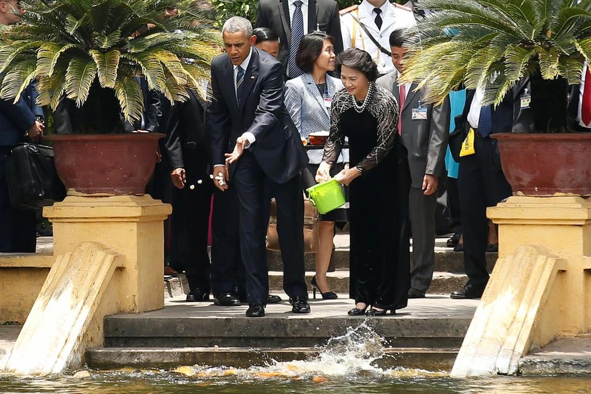 Chuyến đi của Tống thống Obama dưới ống kính PV nước ngoài ảnh 8 Chuyến đi của Tống thống Obama dưới ống kính PV nước ngoài ảnh 8
