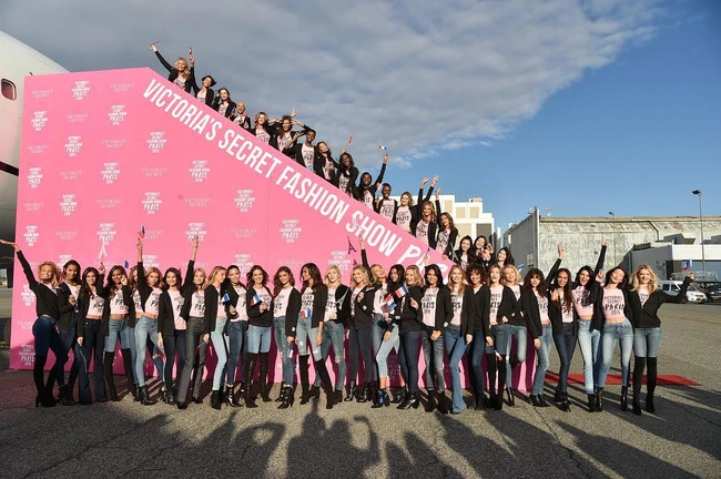 Tại sao Victoria’s Secret Show đáng mong chờ nhất năm? ảnh 2