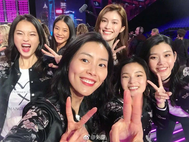 Ngắm dàn thiên thần nóng bỏng ở Victoria's Secret show ảnh 10 Ngắm dàn thiên thần nóng bỏng ở Victoria's Secret show ảnh 10