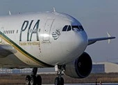 Máy bay chở hơn 100 người rơi ở Pakistan