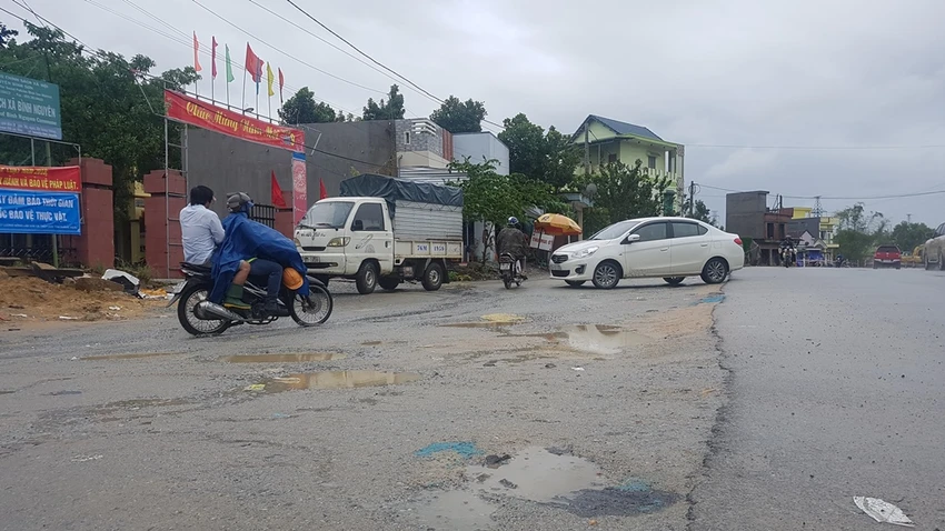 Quốc lộ 1 qua Quảng Ngãi lại tiếp tục xin gia hạn ảnh 4 Quốc lộ 1 qua Quảng Ngãi lại tiếp tục xin gia hạn ảnh 4