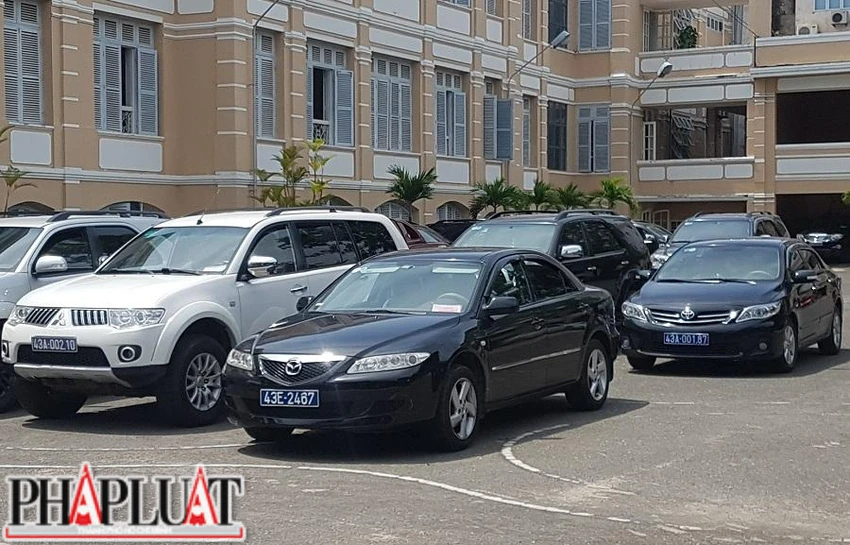Xe công vụ tại Đà Nẵng. Ảnh minh họa: TẤN VIỆT Xe công vụ tại Đà Nẵng. Ảnh minh họa: TẤN VIỆT