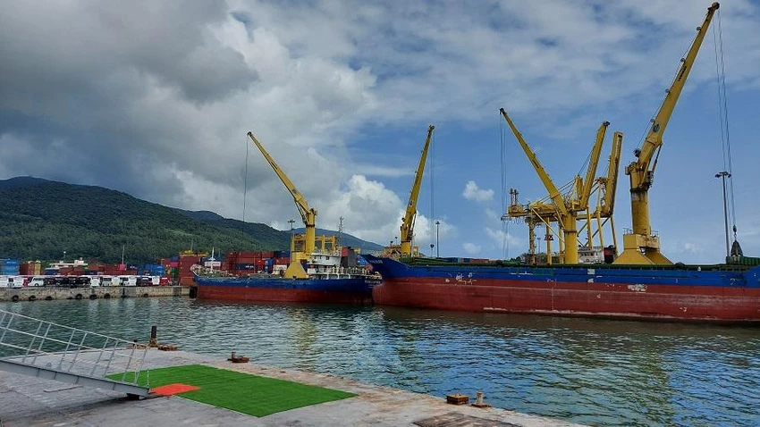 Cảng Tiên Sa sẽ đạt tối đa công suất chỉ trong vài năm tới. Ảnh: TẤN VIỆT Cảng Tiên Sa sẽ đạt tối đa công suất chỉ trong vài năm tới. Ảnh: TẤN VIỆT