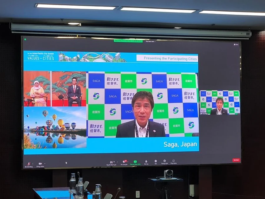 Hàng chục TP tham dự Hội nghị thượng đỉnh các TP châu Á - Thái Bình Dương 2022 bằng hình thức trực tuyến. Ảnh: TẤN VIỆT Hàng chục TP tham dự Hội nghị thượng đỉnh các TP châu Á - Thái Bình Dương 2022 bằng hình thức trực tuyến. Ảnh: TẤN VIỆT
