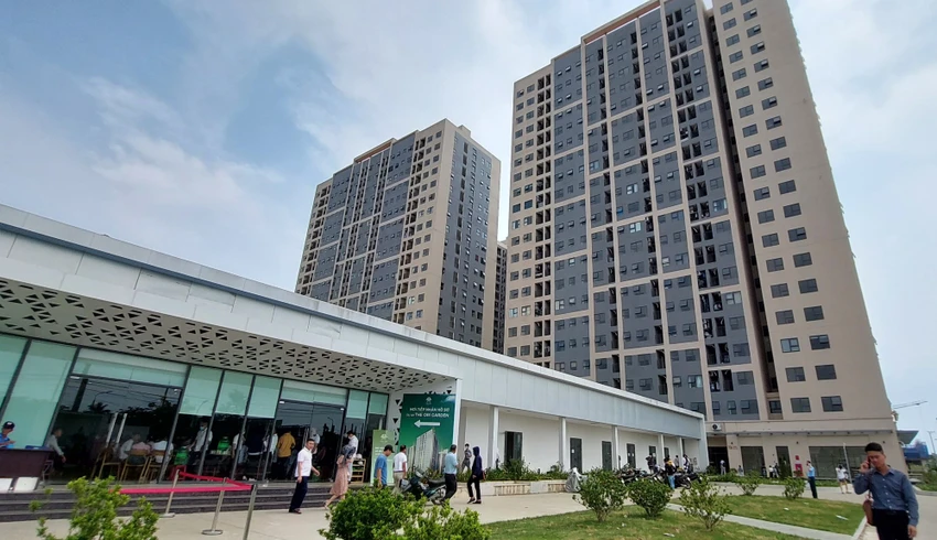 Chung cư nhà ở xã hội trên lô đất B4-2 thuộc Khu đô thị xanh Bàu Tràm Lakeside. Ảnh: HG