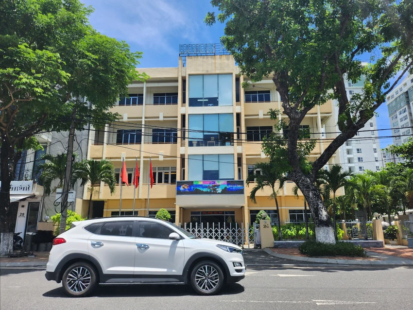 Nhà đất 26 Bạch Đằng nay là trụ sở của Công ty CP Cảng Đà Nẵng. Ảnh: TẤN VIỆT công sản Đà Nẵng