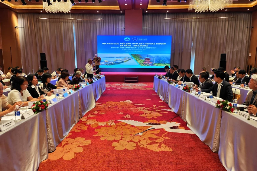 Hội thảo Xúc tiến đầu tư và Kết nối giao thương Đà Nẵng - Wakayama. Ảnh: TẤN VIỆT đà nẵng xúc tiến đầu tư