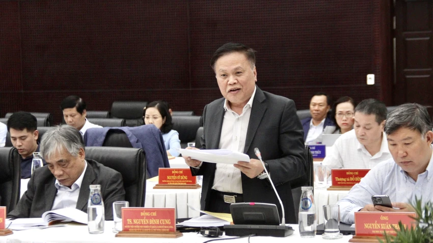 da-nang-nguyen-dinh-cung.JPG