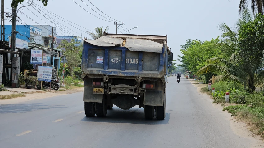 duong-vanh-dai-ngan-ti-tai-da-nang-thanh-noi-trom-dat-2.jpg
