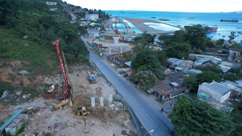 nghi-quyet-136-da-nang-cang-lien-chieu.JPG