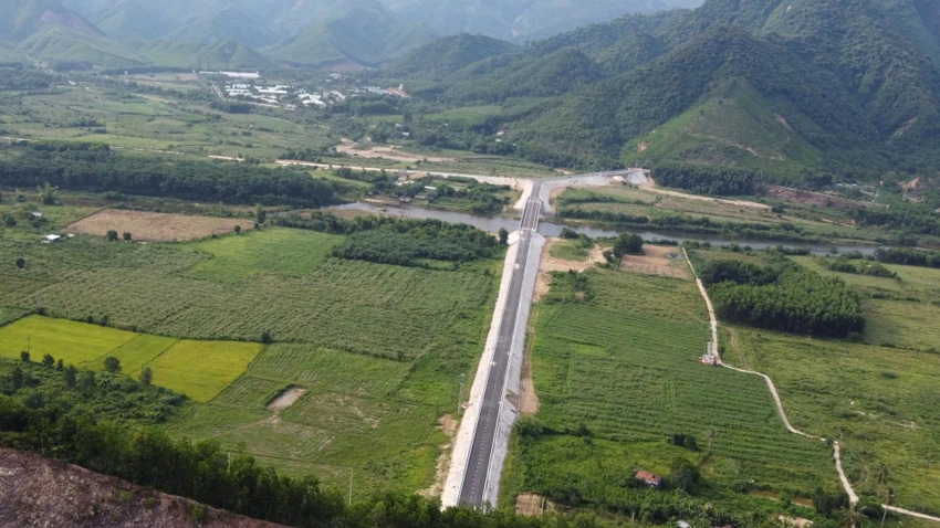 song-cu-de-da-nang-2.jpg