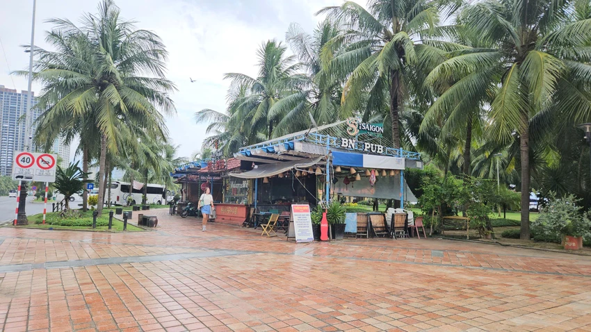 mat-bang-kinh-doanh-bien-da-nang-2.jpg