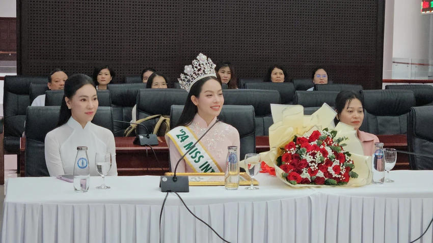 hoa-hau-thanh-thuy-da-nang-4.jpg