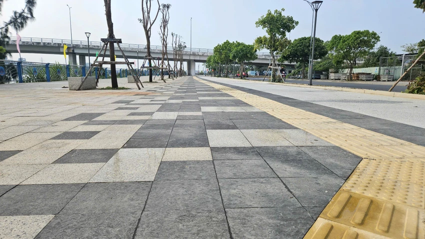 canh-quan-ven-song-da-nang-2.jpg