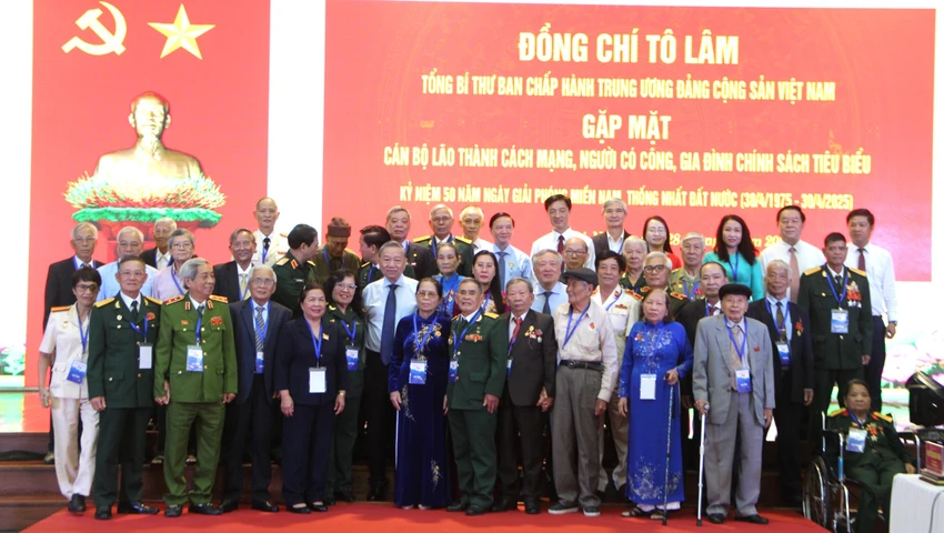 tong-bi-thu-to-lam-4.JPG
