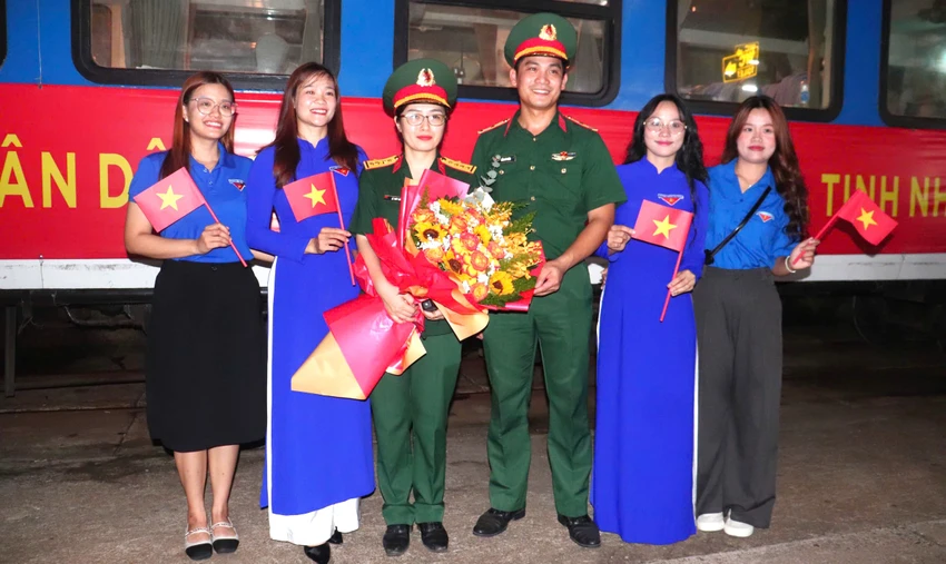 doan-dieu-binh-2.jpg