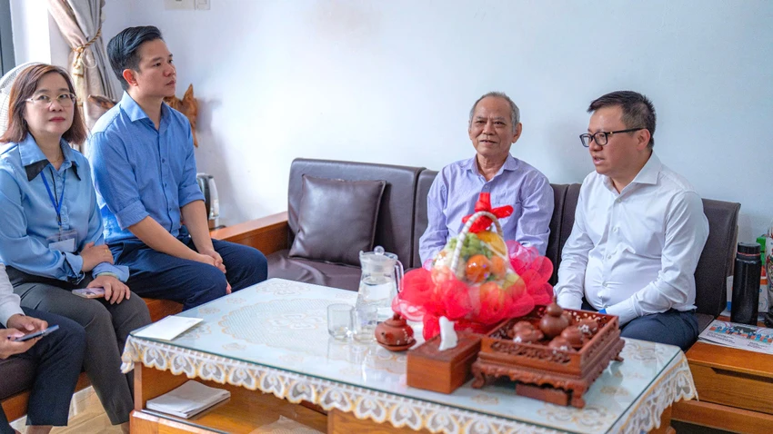 pho-truong-ban-tuyen-giao-va-dan-van-trung-uong-1.jpg