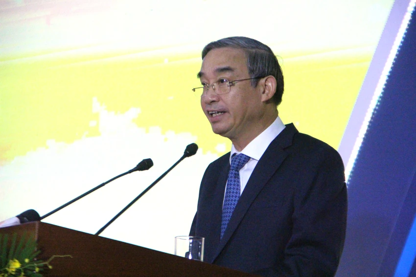Khu-thuong-mai-tu-do.JPG