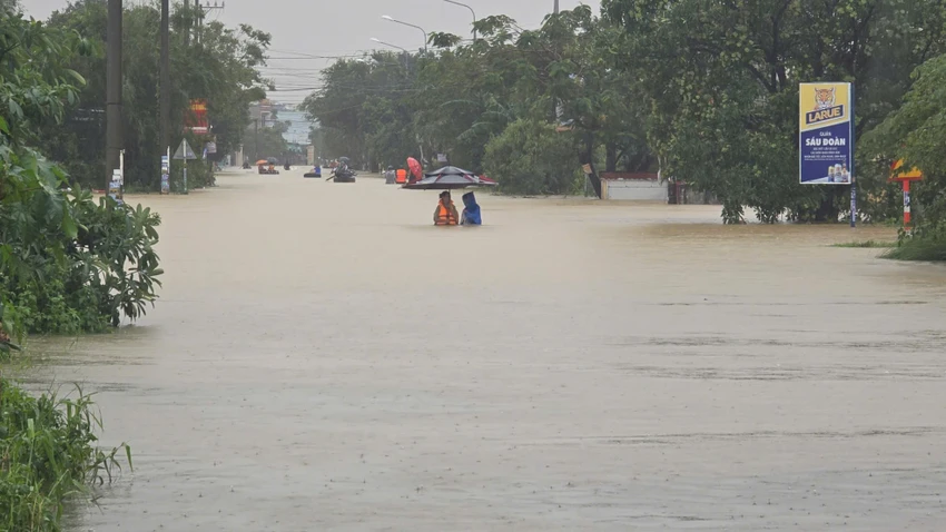 phó thủ tướng trần hồng hà
