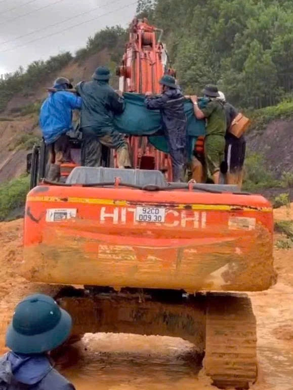 sản phụ