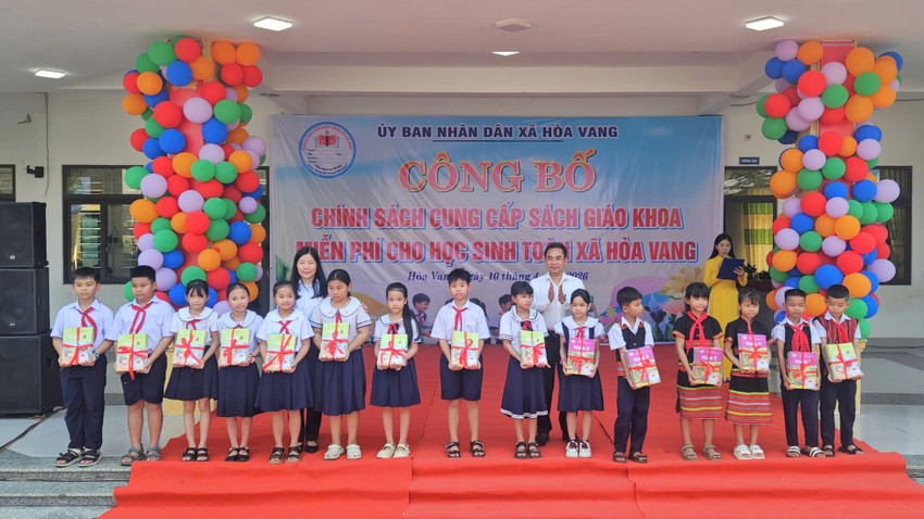 sach-giao-khoa-1.jpg?w=900