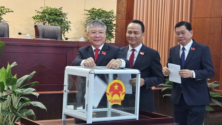 nguyen-duc-dung.jpg