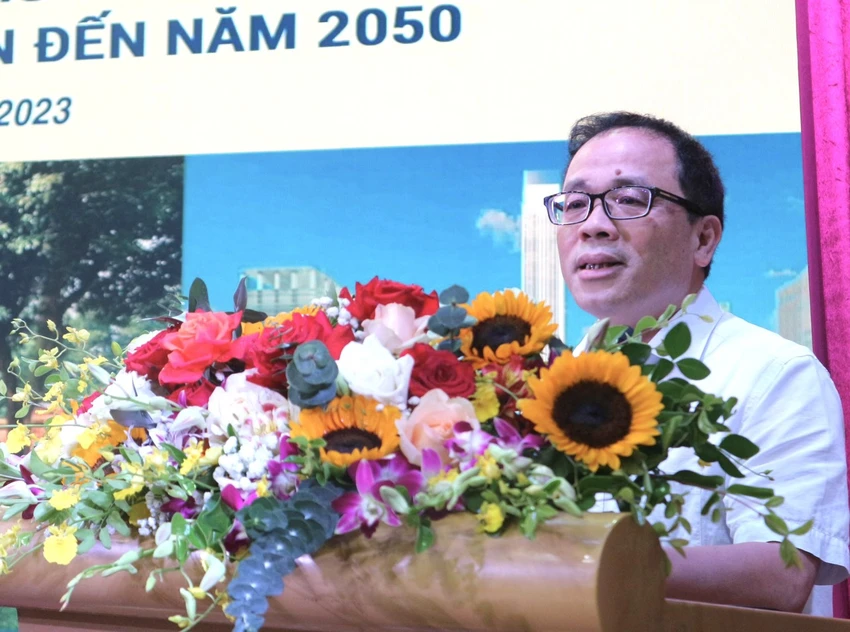 gs-ta-thanh-van.jpg