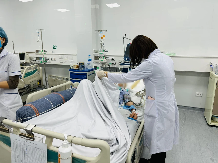 suy gan nặng.jpg