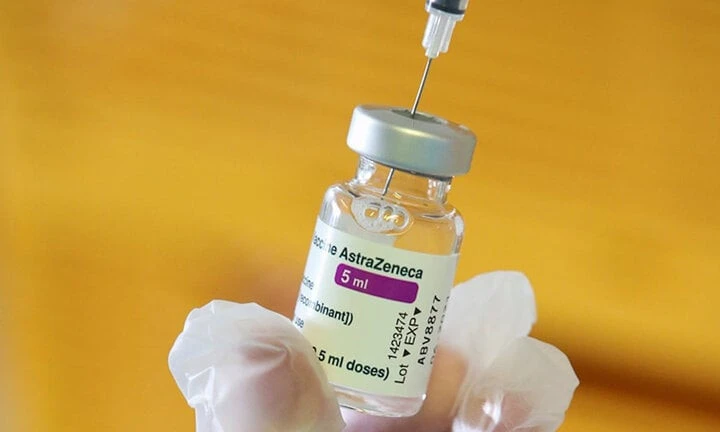 vaccine AstraZeneca gây đông máu.jpeg