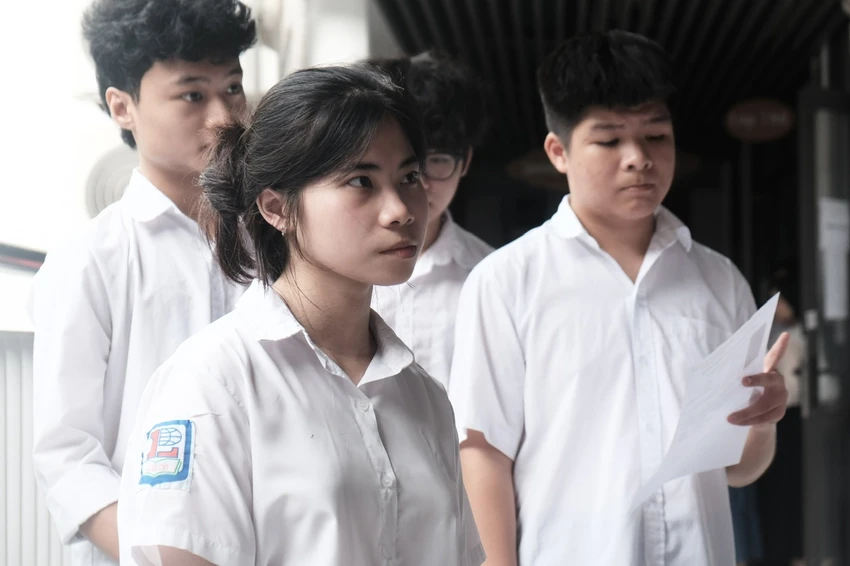 đề thi môn Văn vào lớp 10 ở Hà Nội.jpg