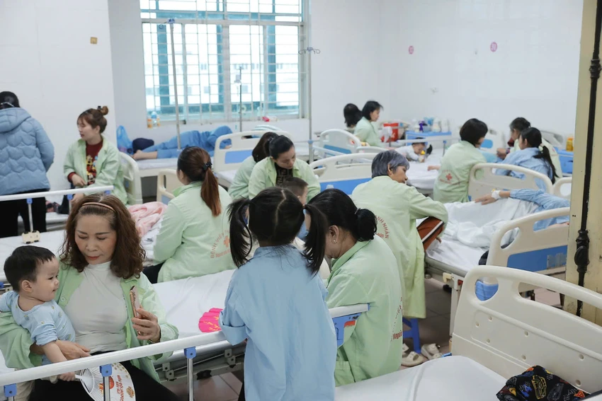 mắc bệnh sởi