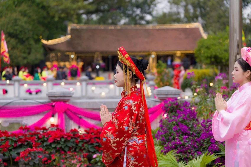 Tổ Mẫu Âu Cơ