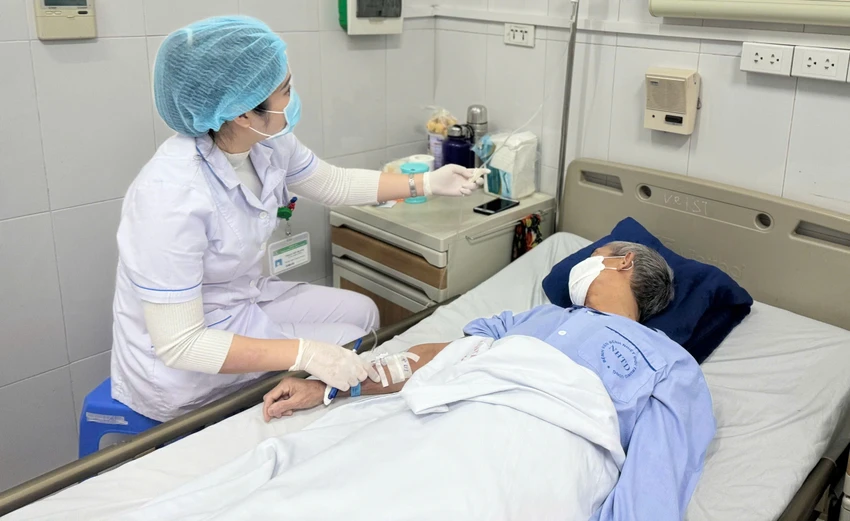 nuốt tăm tre