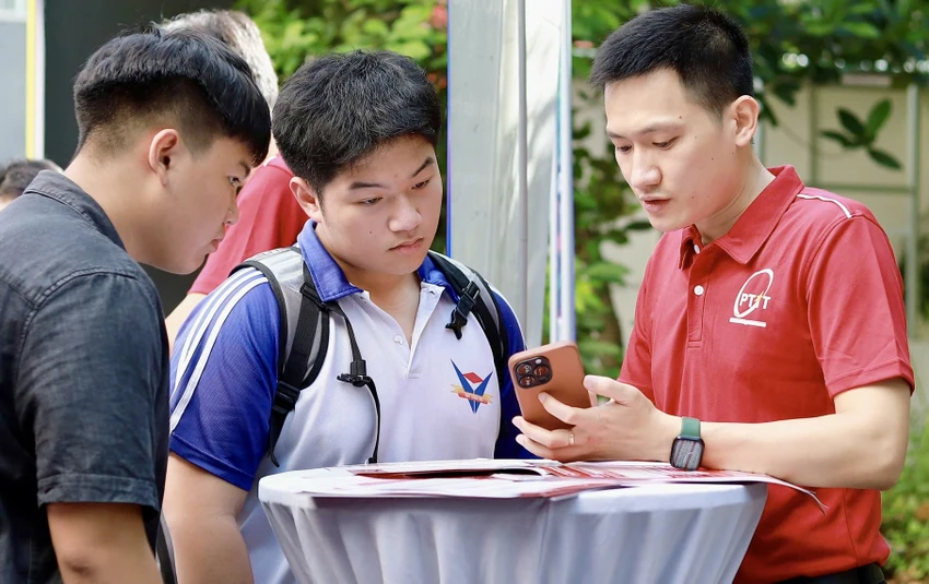 Học viện Công nghệ Bưu chính Viễn thông