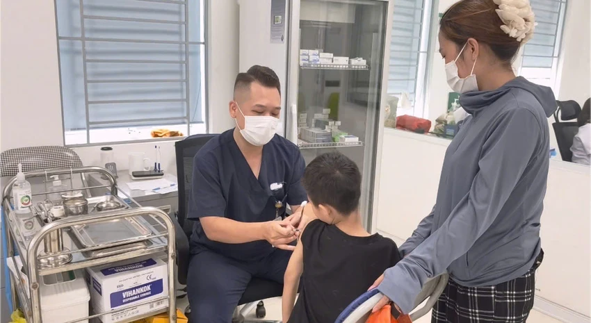 bị chó cắn