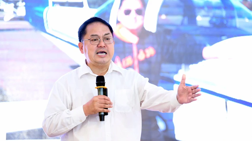 hoàng nam tiến
