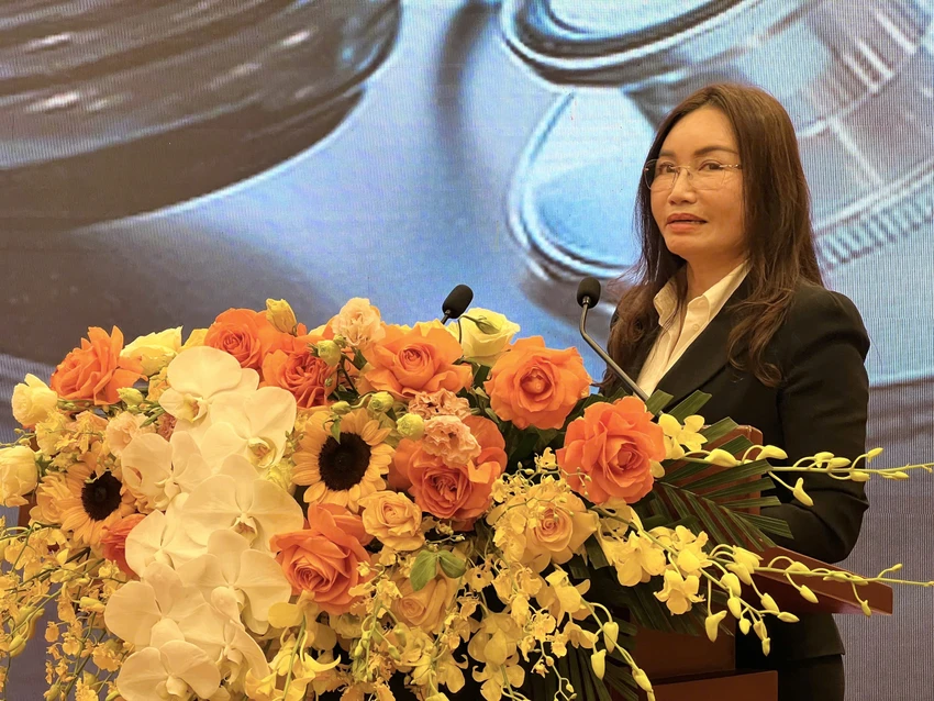 y tế tư nhân