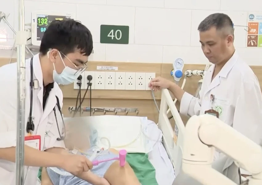 tiêm botox làm đẹp.jpg