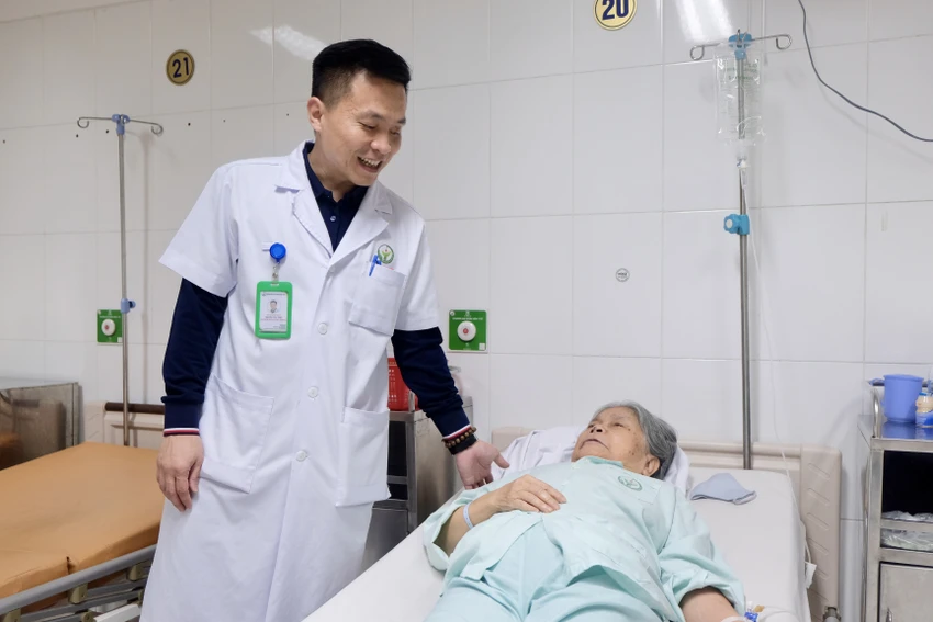 Bệnh viện Việt Đức 2.jpg