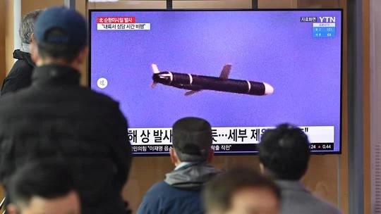 Hàn Quốc nói Triều Tiên đã phóng 2 tên lửa hành trình. Ảnh: Jung Yeon-je/AFP Hàn Quốc nói Triều Tiên đã phóng 2 tên lửa hành trình. Ảnh: Jung Yeon-je/AFP