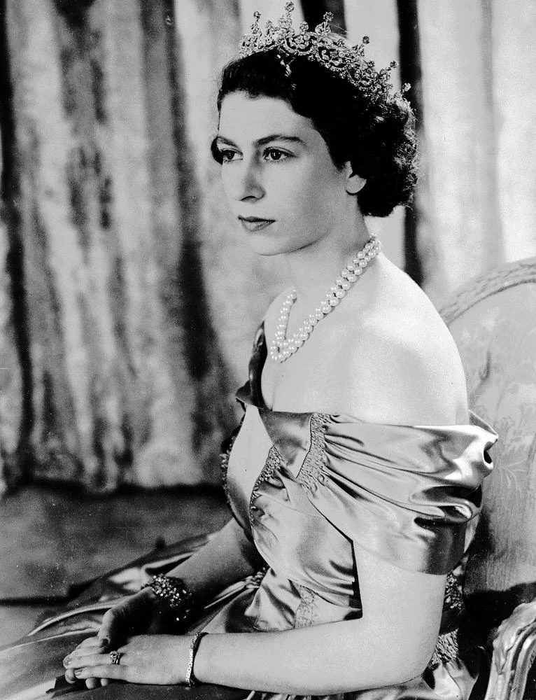 Nữ hoàng Elizabeth II lúc trẻ. Ảnh: AP Nữ hoàng Elizabeth II lúc trẻ. Ảnh: AP