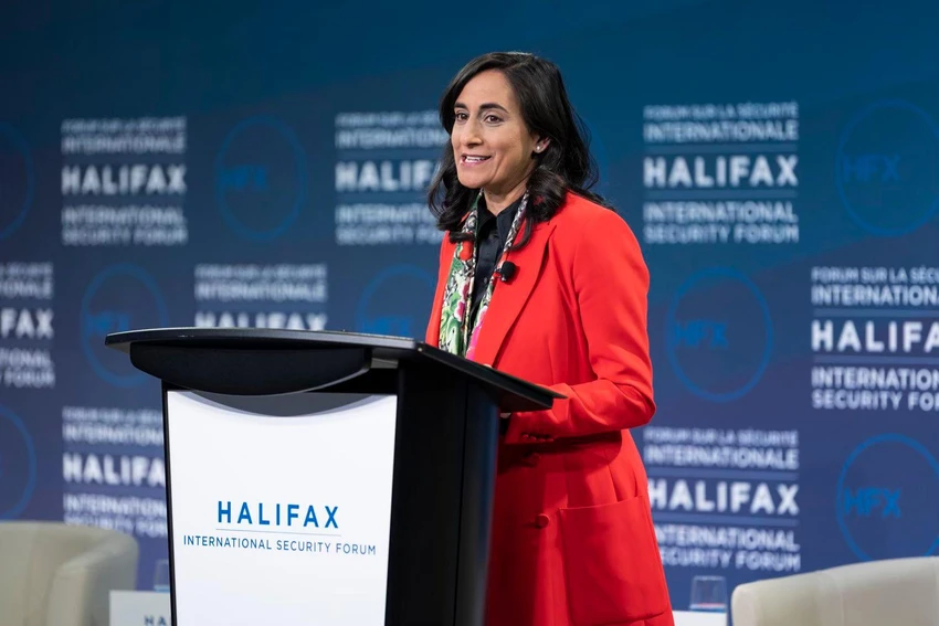 Bộ trưởng Quốc phòng Canada - bà Anita Anand. Ảnh: TWITTER Bộ trưởng Quốc phòng Canada - bà Anita Anand. Ảnh: TWITTER