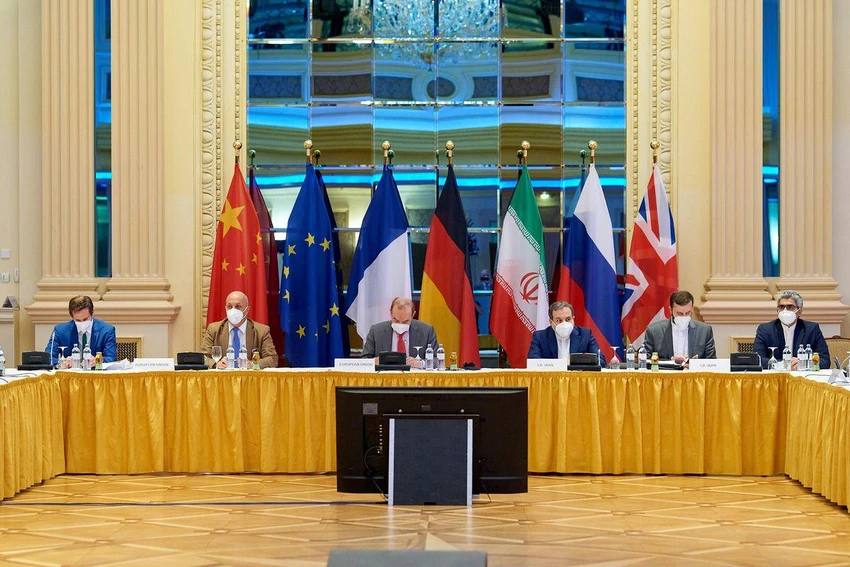 Một cuộc họp giữa quan chức EU và Iran nhằm khôi phục thỏa thuận hạt nhân ở thủ đô Vienna (Áo) hồi năm 2021. Ảnh: REUTERS Một cuộc họp giữa quan chức EU và Iran nhằm khôi phục thỏa thuận hạt nhân ở thủ đô Vienna (Áo) hồi năm 2021. Ảnh: REUTERS