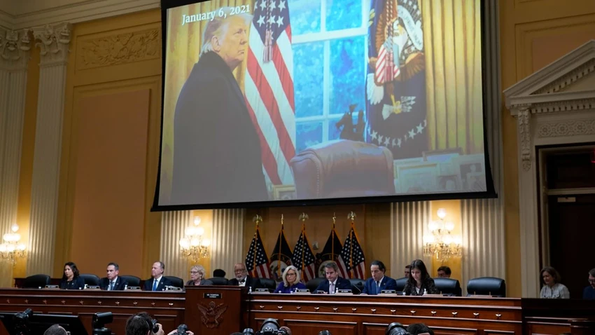 Uỷ ban điều tra Hạ viện Mỹ về cuộc bạo loạn Điện Capitol ngày 6-1-2021. Ảnh: J. Scott Applewhite/AP Uỷ ban điều tra Hạ viện Mỹ về cuộc bạo loạn Điện Capitol ngày 6-1-2021. Ảnh: J. Scott Applewhite/AP