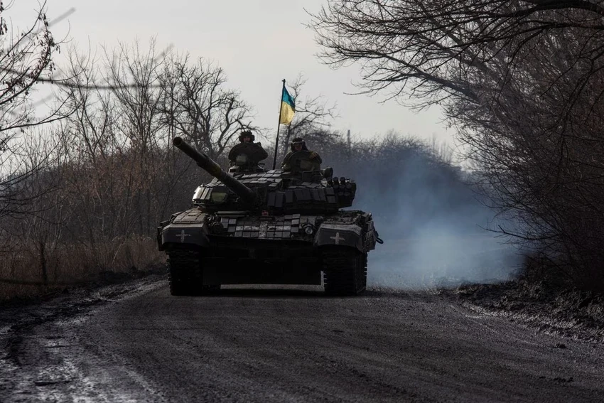 Phương Tây đang thuyết phục Ukraine thay đổi chiến thuật. Ảnh: Oleksandr Ratushniak/REUTERS Phương Tây đang thuyết phục Ukraine thay đổi chiến thuật. Ảnh: Oleksandr Ratushniak/REUTERS