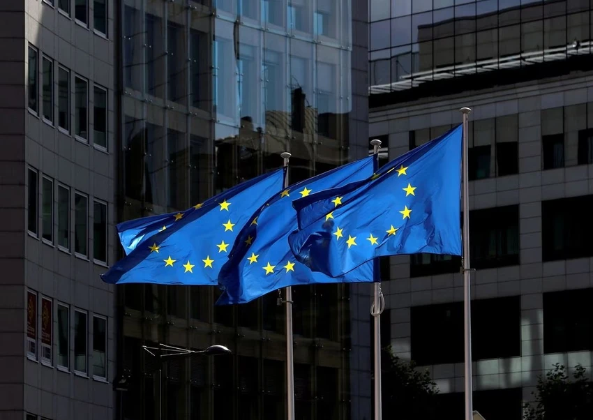 Kế hoạch ba hướng của EU nhằm tăng cường viện trợ đạn dược cho Ukraine vừa giúp bổ sung kho dự trữ của các nước thành viên. Ảnh: Yves Herman/REUTERS